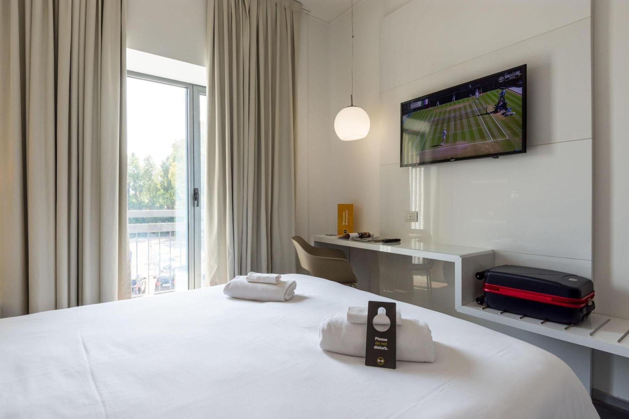 B&B Hotel Savona Exterior foto